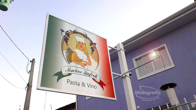 Placa bilateral em lona